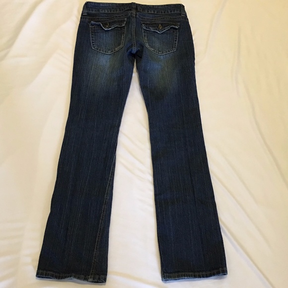 Guess ‘Doheny’ Distressed Bootcut Jeans - Picture 7 of 8